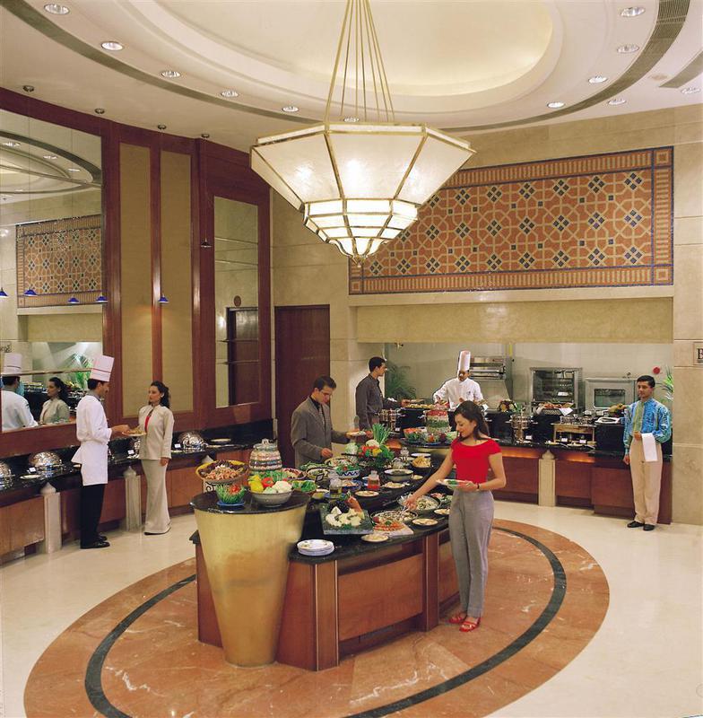 Sheraton New Delhi Hotel Restoran gambar